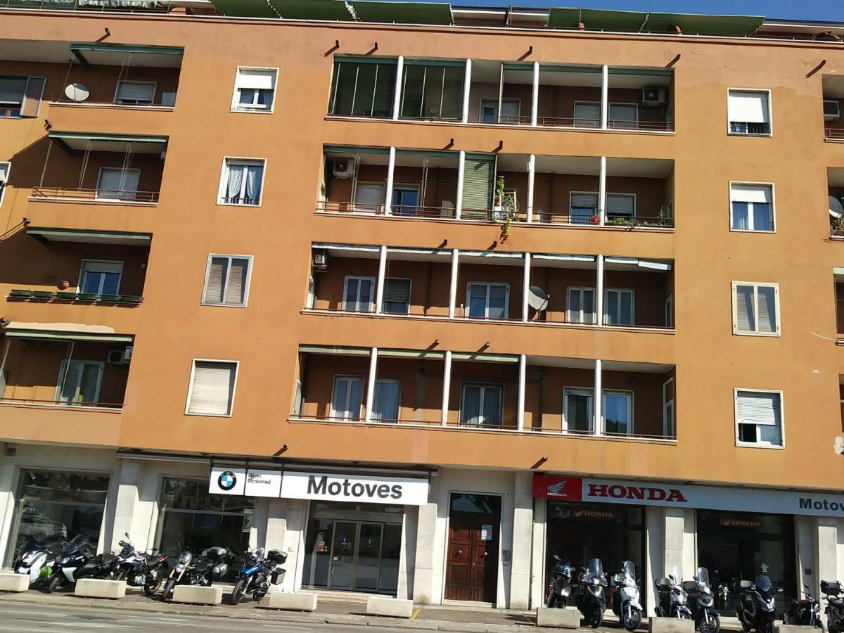 La Casa Di Varda Verona Buitenkant foto